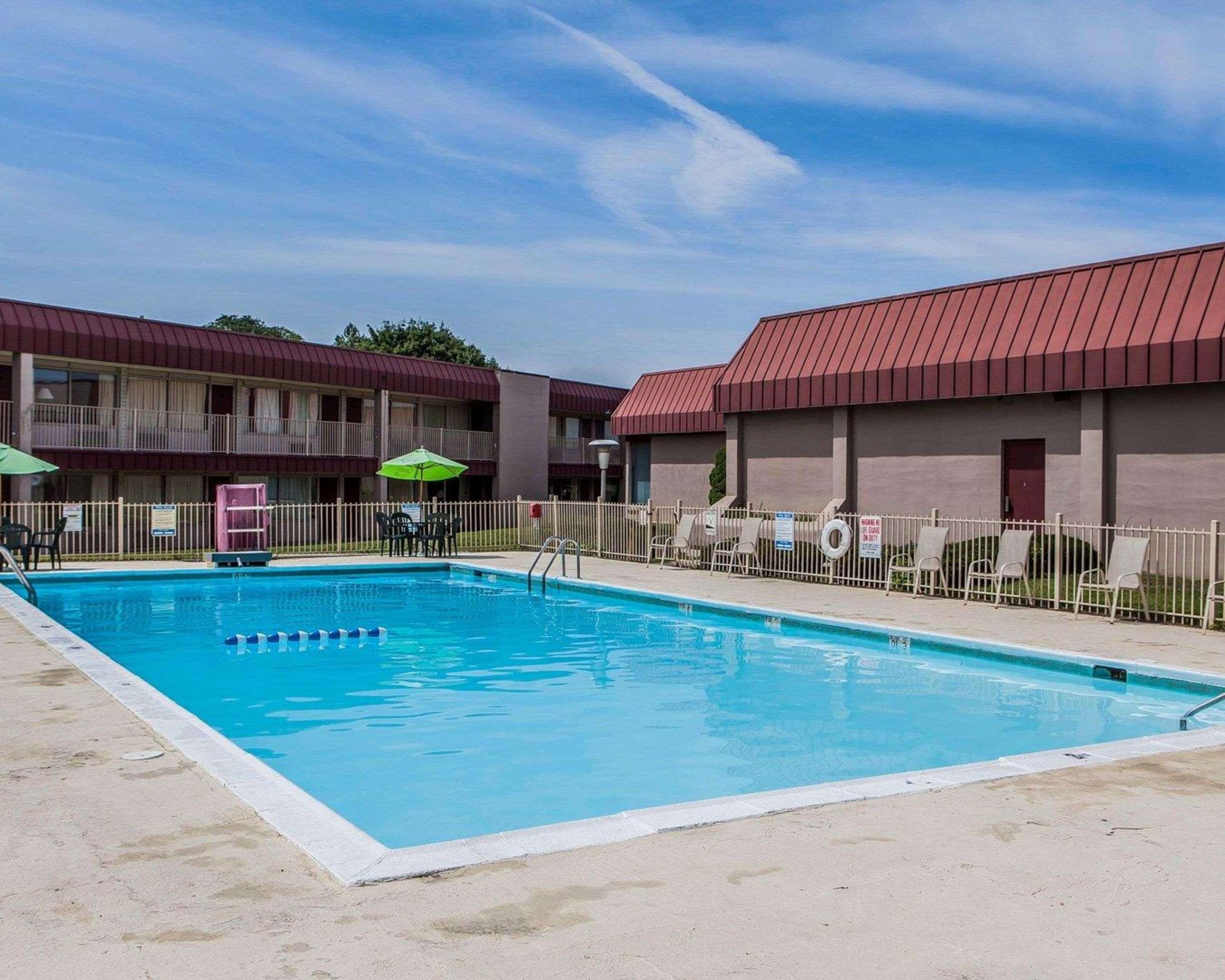 Red Roof Inn Reading Exterior foto